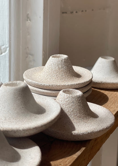 S l i m l i n e  S t a n d s